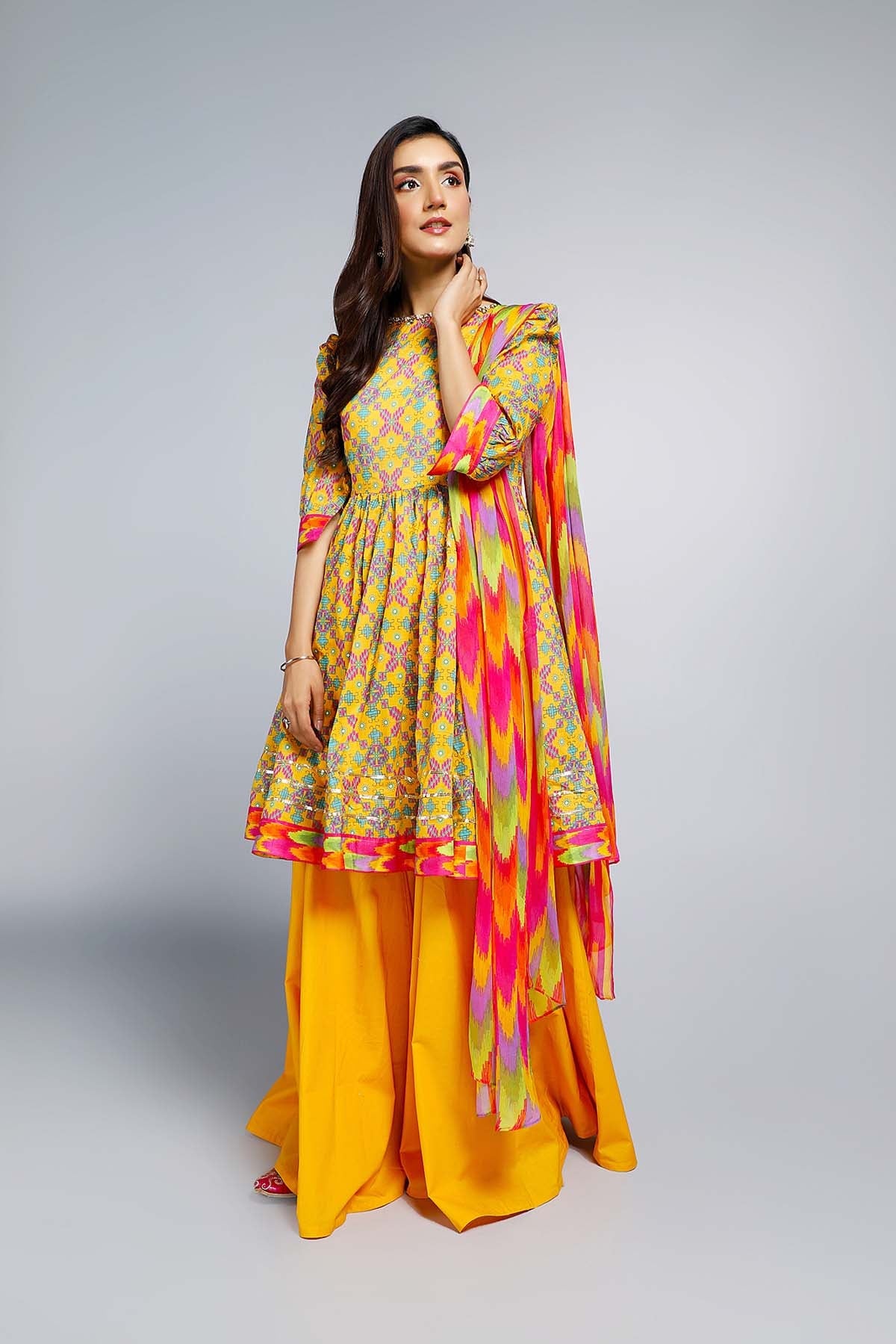 Printed Yellow Lawn 2-Piece Unstitched Suit by The Fabric Store, photo 3