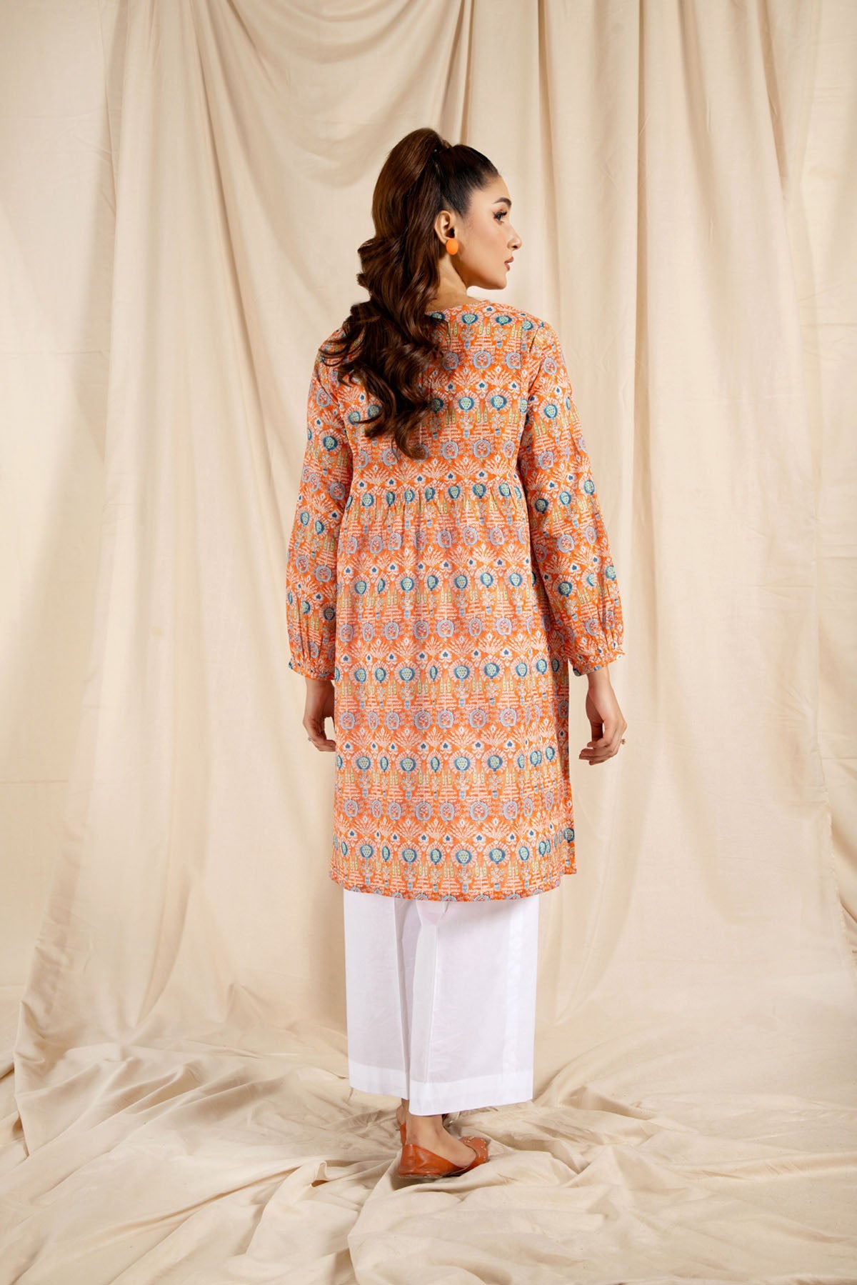 Printed Orange Lawn Pret Shirt by The Fabric Store, photo 2