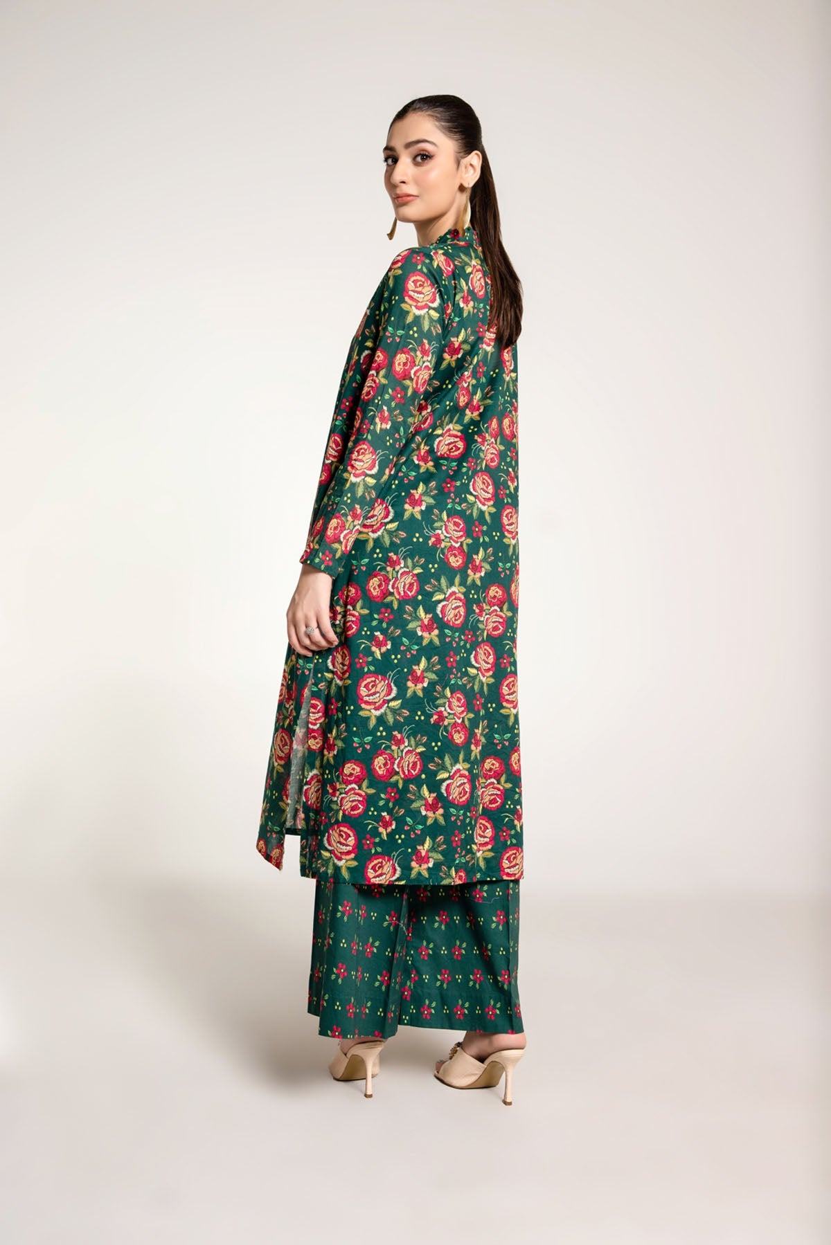 Printed Green Lawn 2-Piece Unstitched Suit by The Fabric Store, photo 2