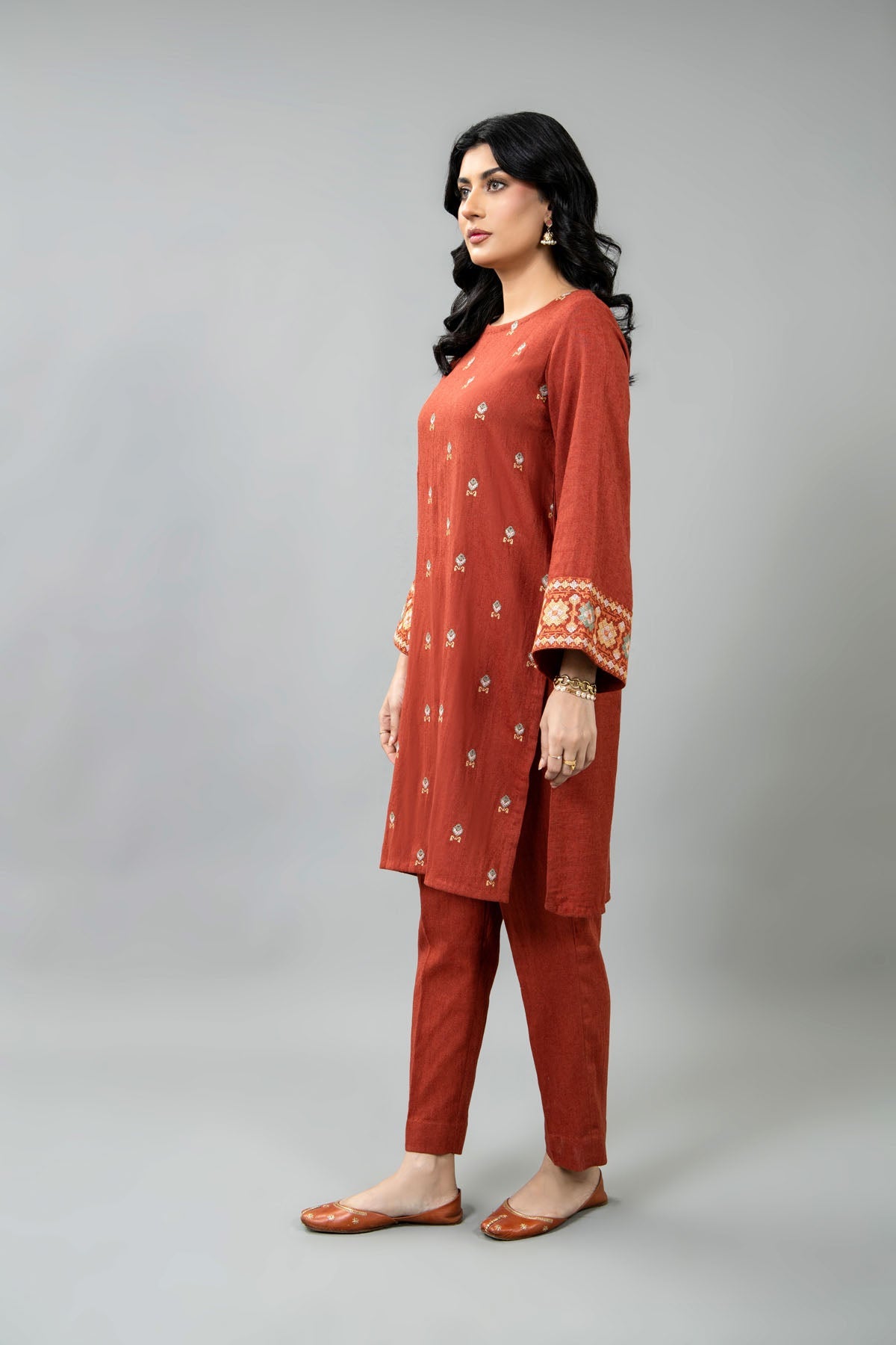 Embroidered Rust Cotton Karandi 2-Piece Pret Suit by The Fabric Store, photo 5