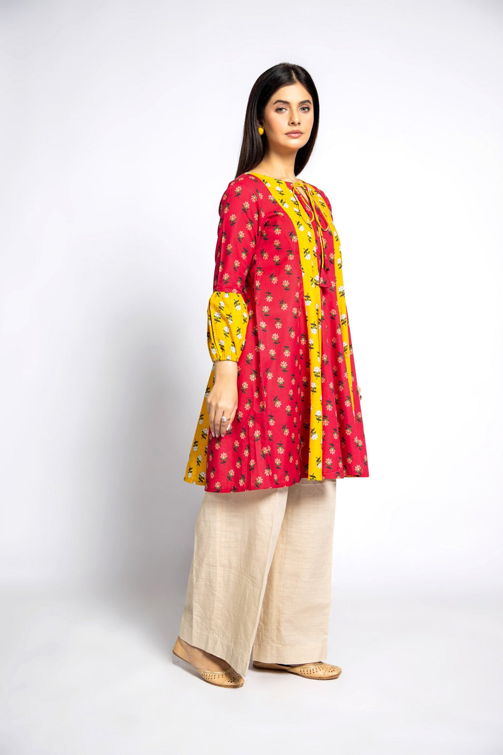 Printed Red Slub Khaddar Pret Shirt by The Fabric Store, photo 4