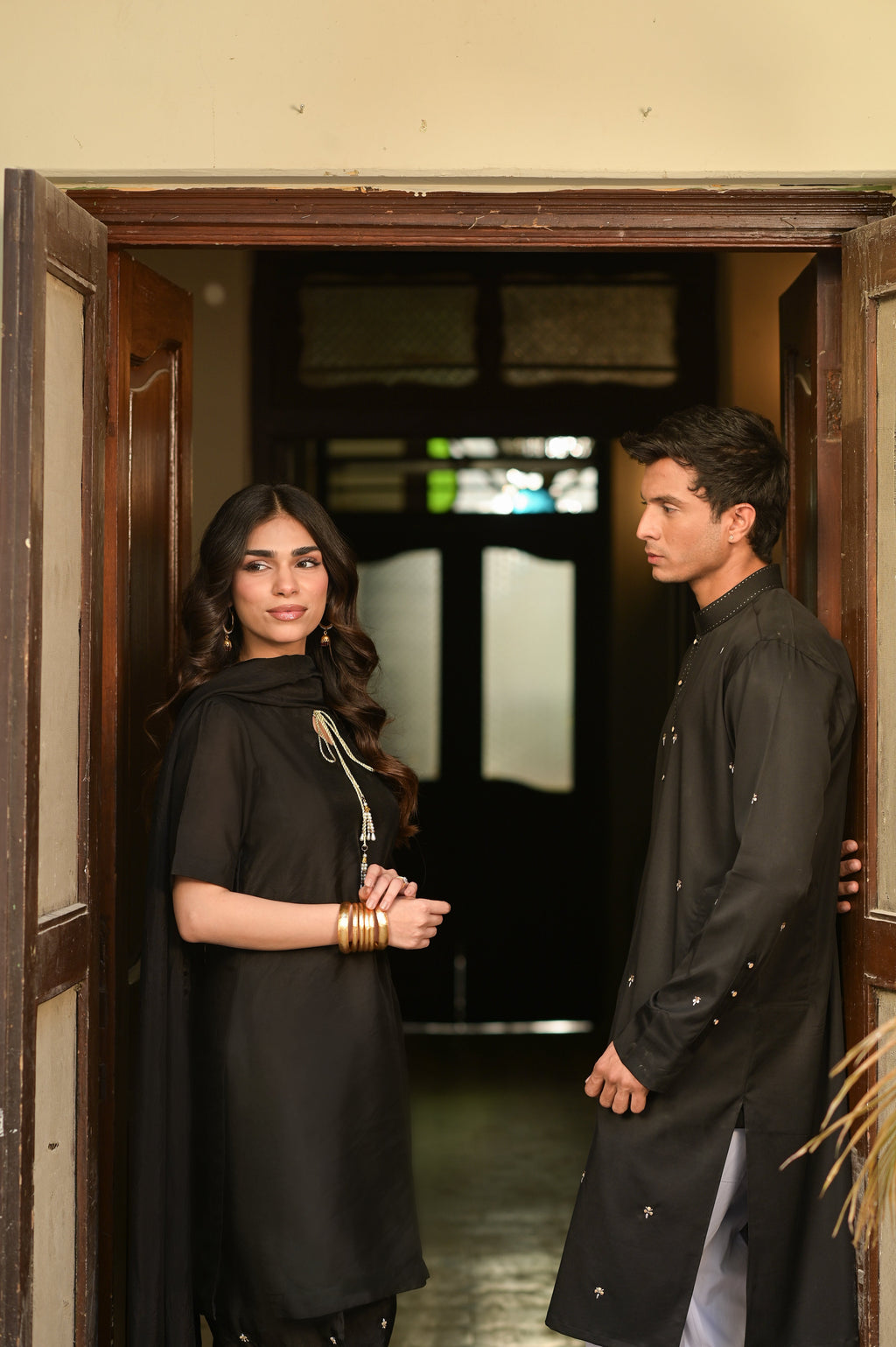 Shaan Black Sheesha Silk 3-Piece Formal Suit by Kinza Khalid, photo 4