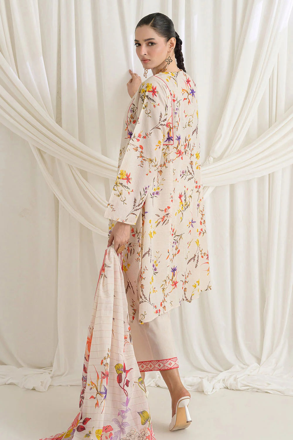 Gul Ahmed Lawn GS-62004, photo 2