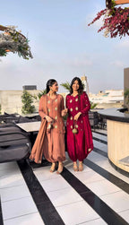 Zarina Sheesha Silk 3-Piece Formal Suit by Kinza Khalid, photo 4