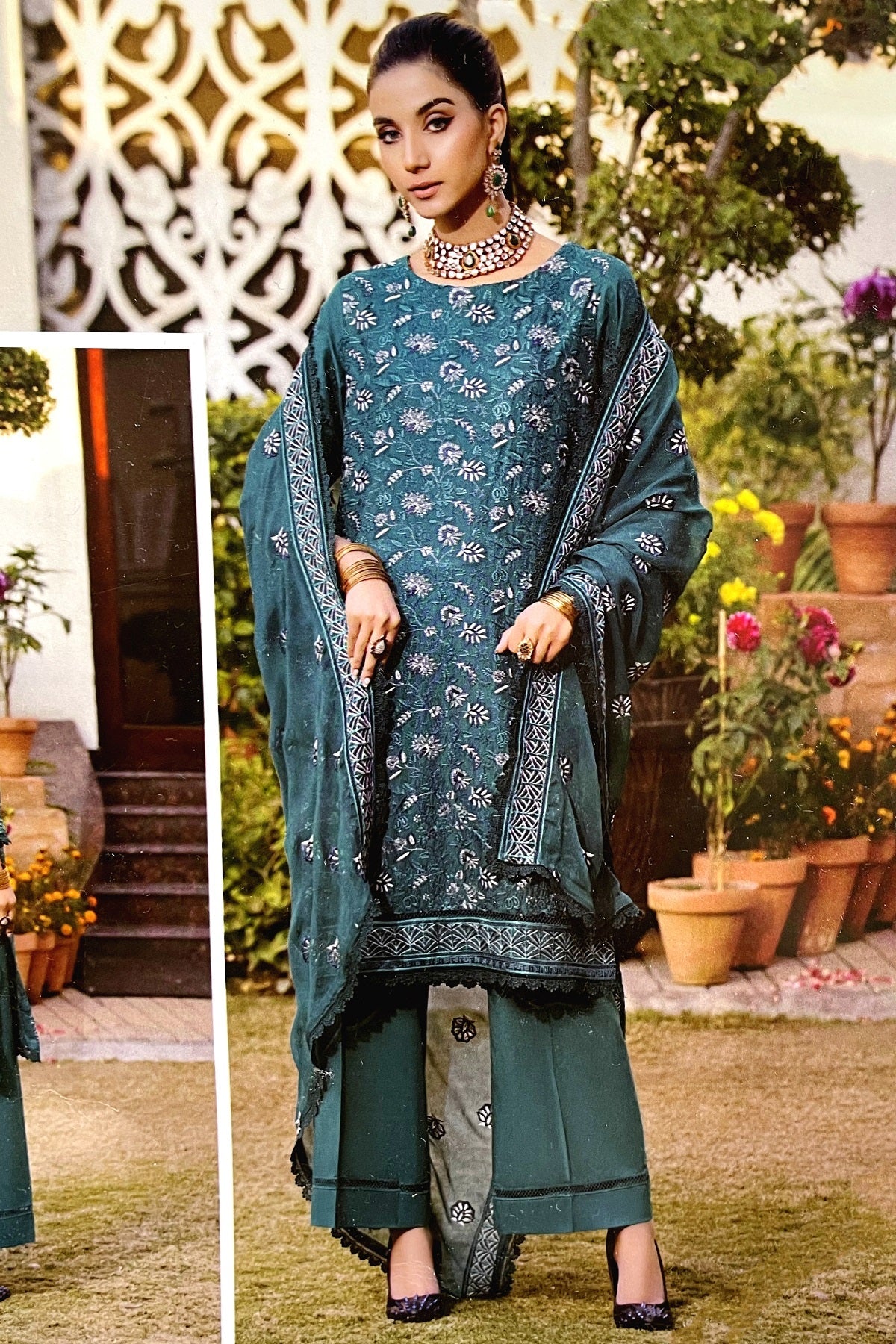 Wania Aarzoo Lawn WL-48 – Wania 3-piece unstitched suit
