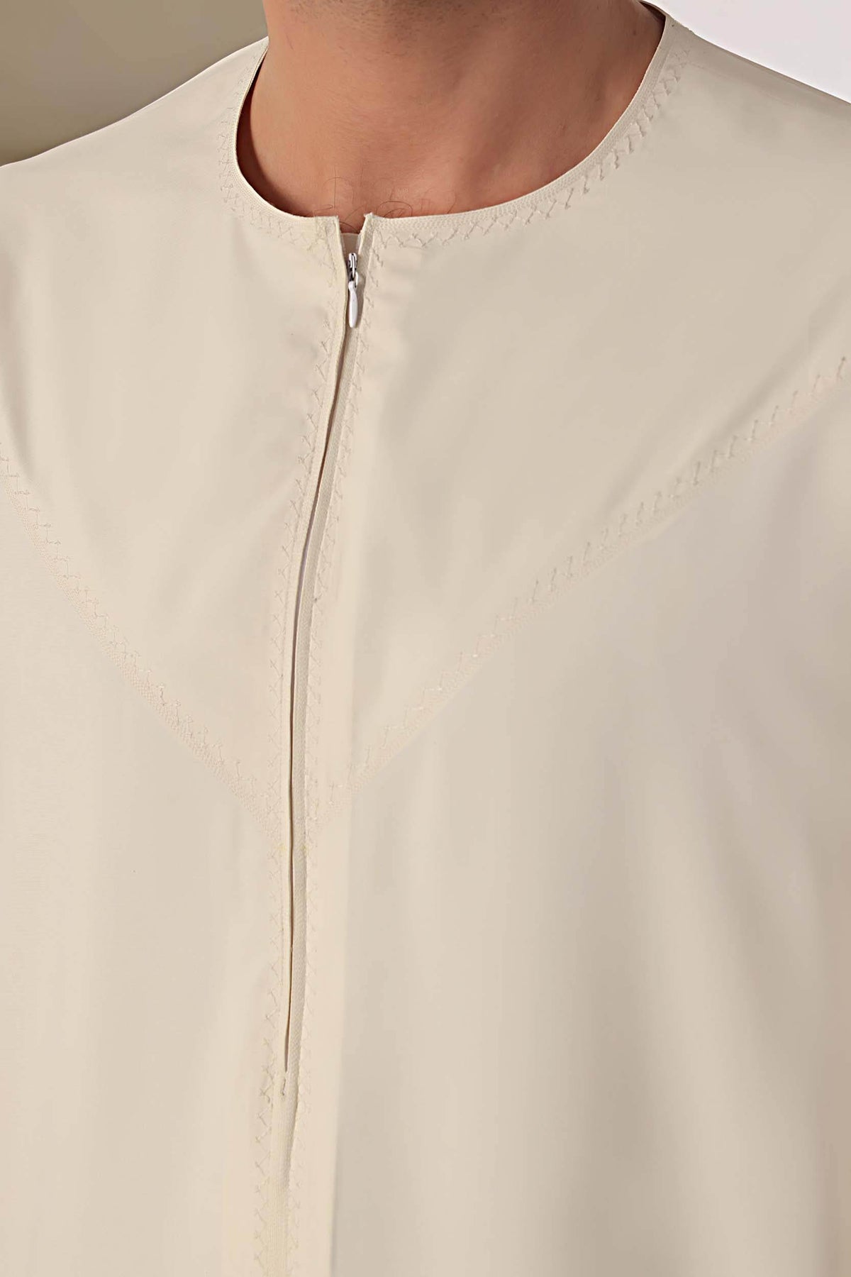 Cream Emarati Jubbah by Al Deebaj, photo 2