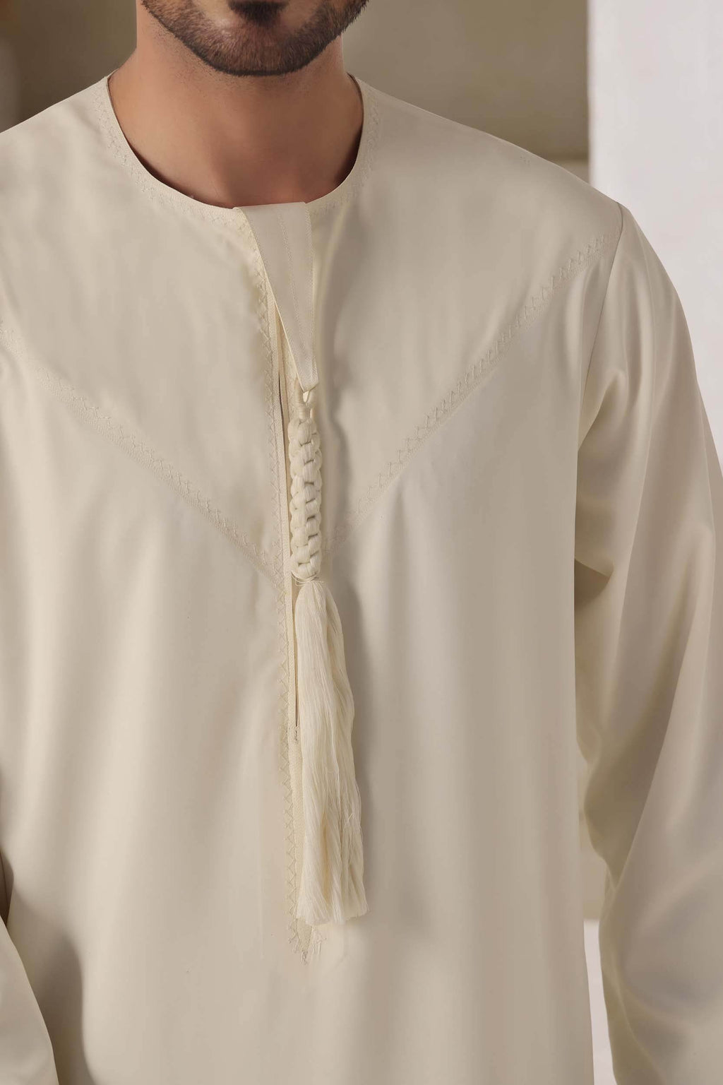 Cream Emarati Jubbah by Al Deebaj, photo 3