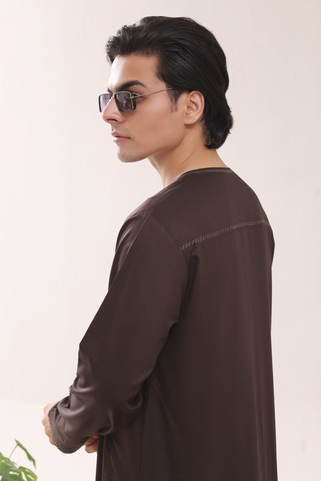 Dark Brown Omani Jubbah by Al Deebaj, photo 5