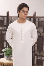 Off-White Omani Jubbah by Al Deebaj, photo 3