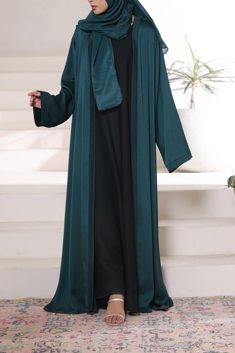 Jade Front Open Gown Abaya by Al Deebaj, photo 3