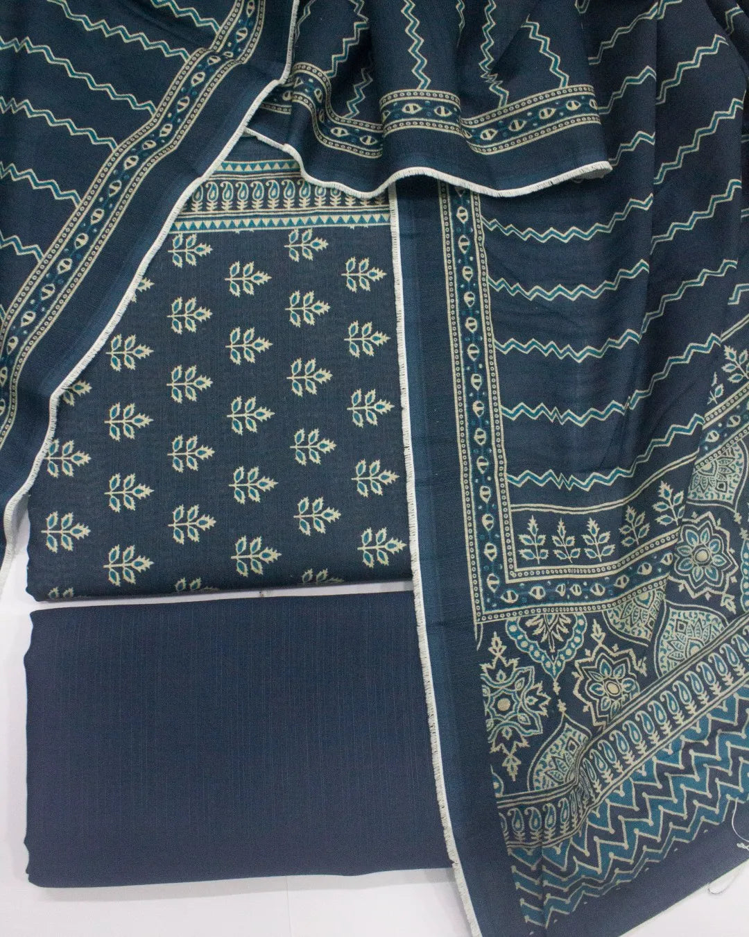Printed Navy Blue Khaddar 3-Piece Unstitched Suit by Bin Saeed