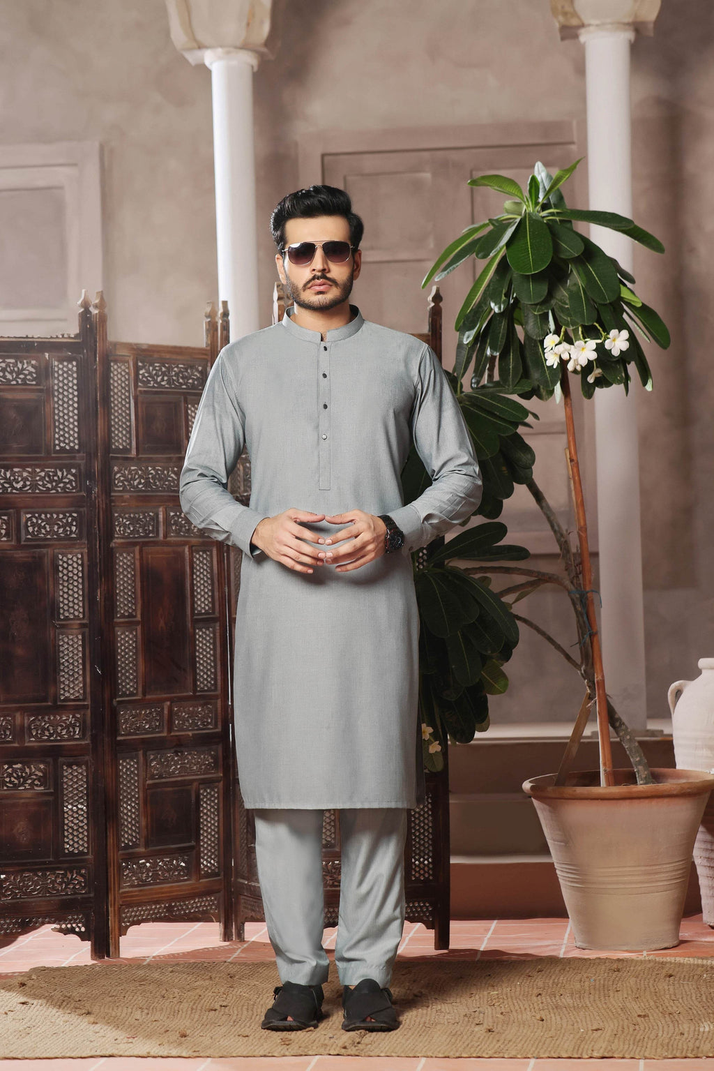Nayab Malaysia Grey Kurta Pajama by Al Deebaj, photo 2