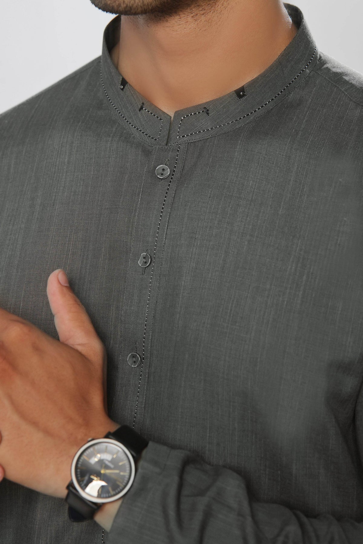 Green Self Kurta by Al Deebaj, photo 3