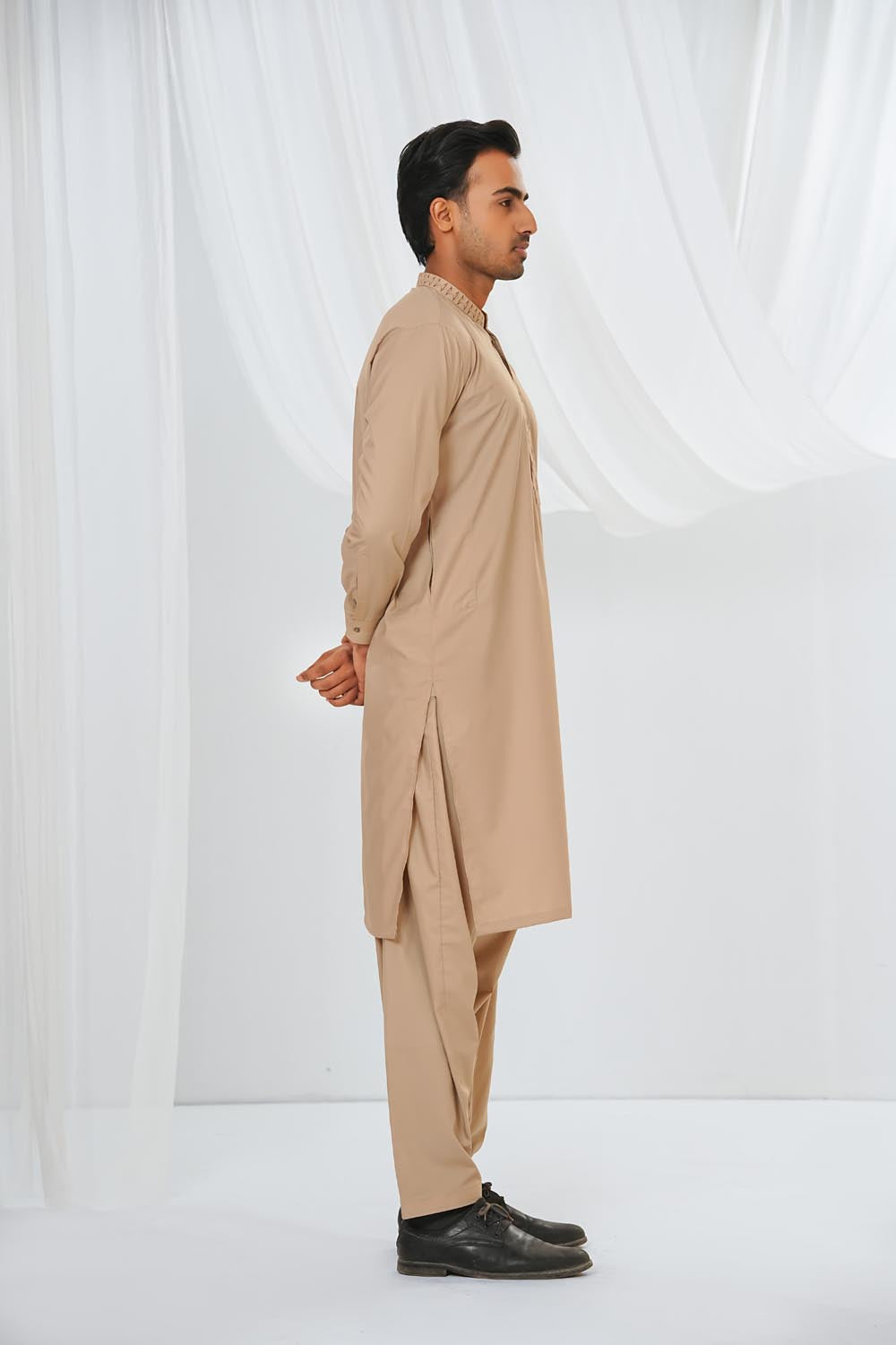 Skin Embroidered Kurta Shalwar by Al Deebaj, photo 5