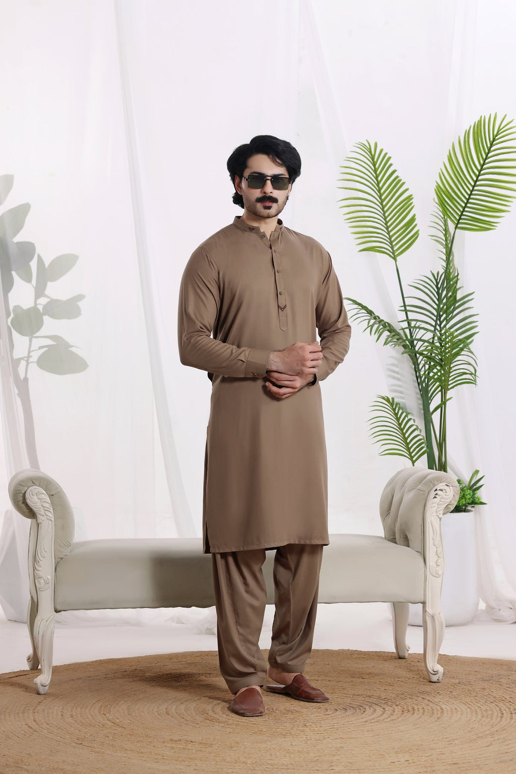 Biscuit Des Kurta Shalwar by Al Deebaj, photo 2