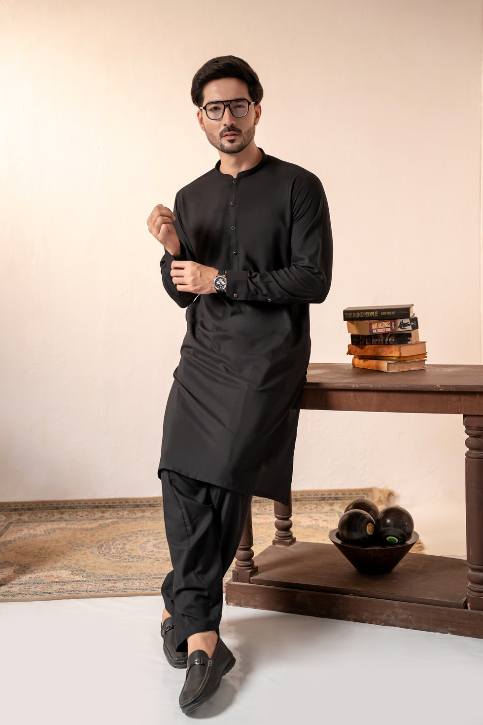 Black Plain Kurta Shalwar by Al Deebaj, photo 2