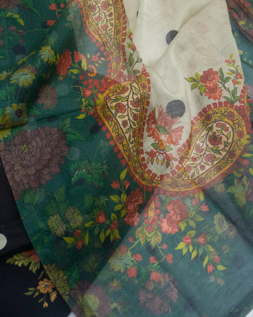 Printed Cotton 3-Piece Stitched Suit by Bin Saeed, photo 3