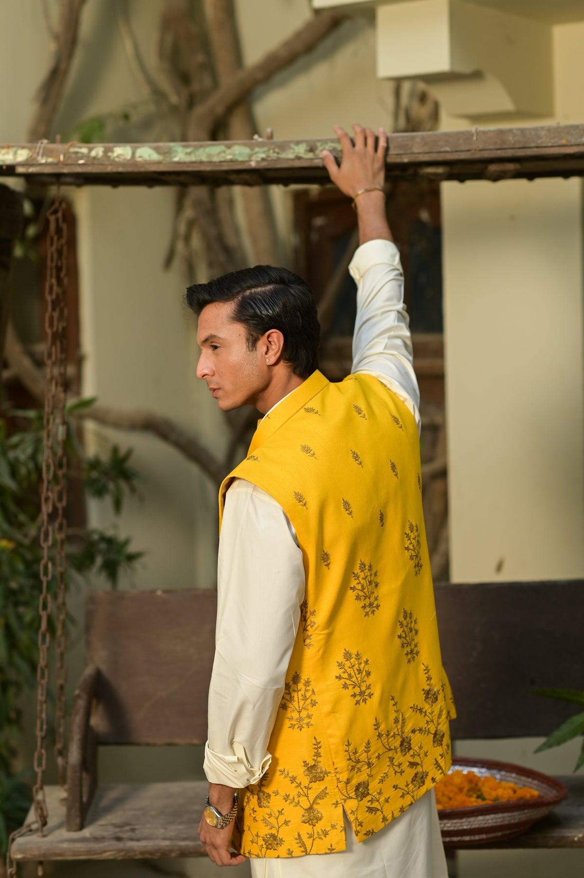Sultan Men's Yellow Waistcoat & Kurta Set by Kinza Khalid, photo 3