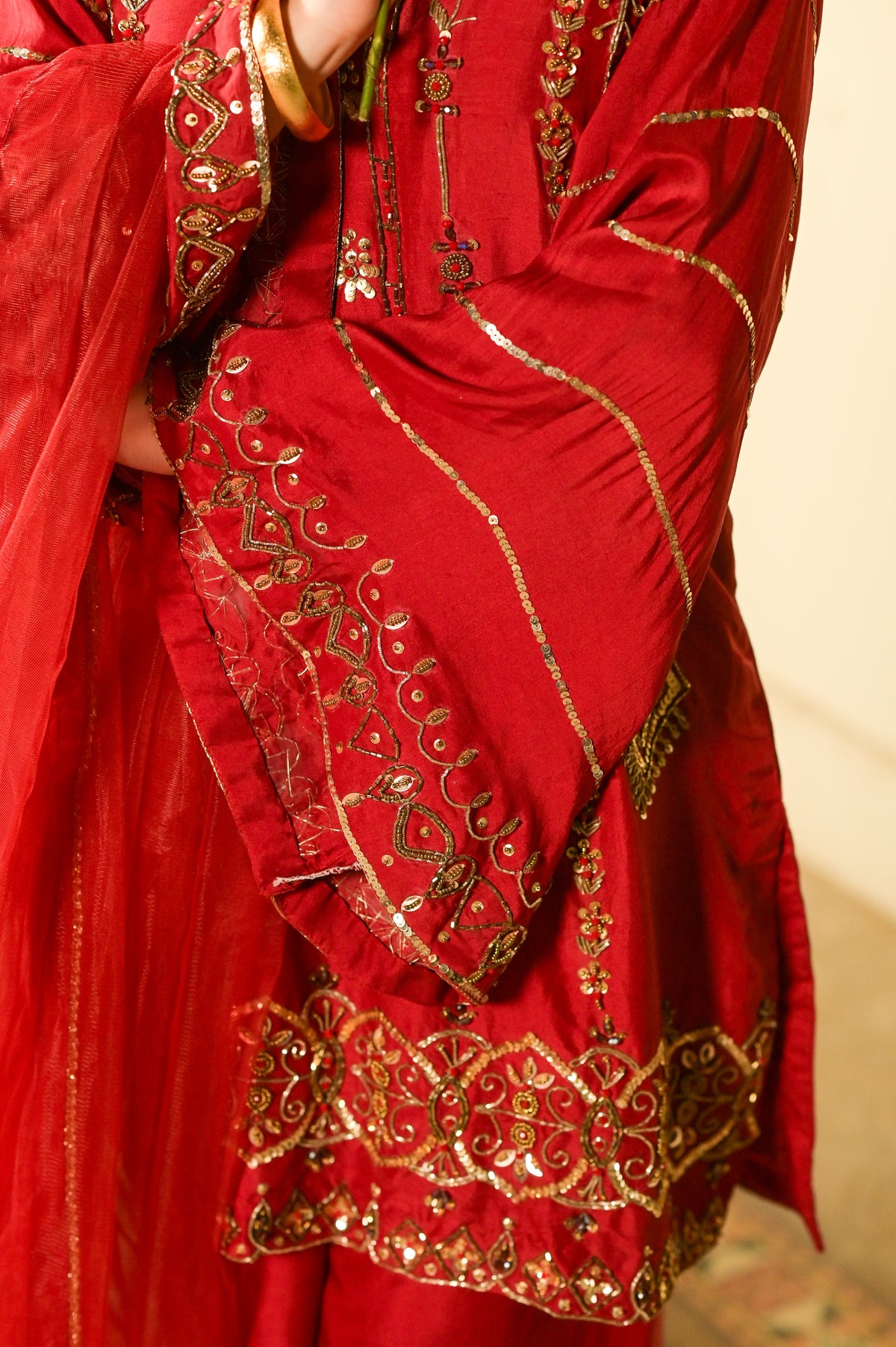 Jazba Maroon Pure Raw Silk 4-Piece Formal Suit by Kinza Khalid, photo 2