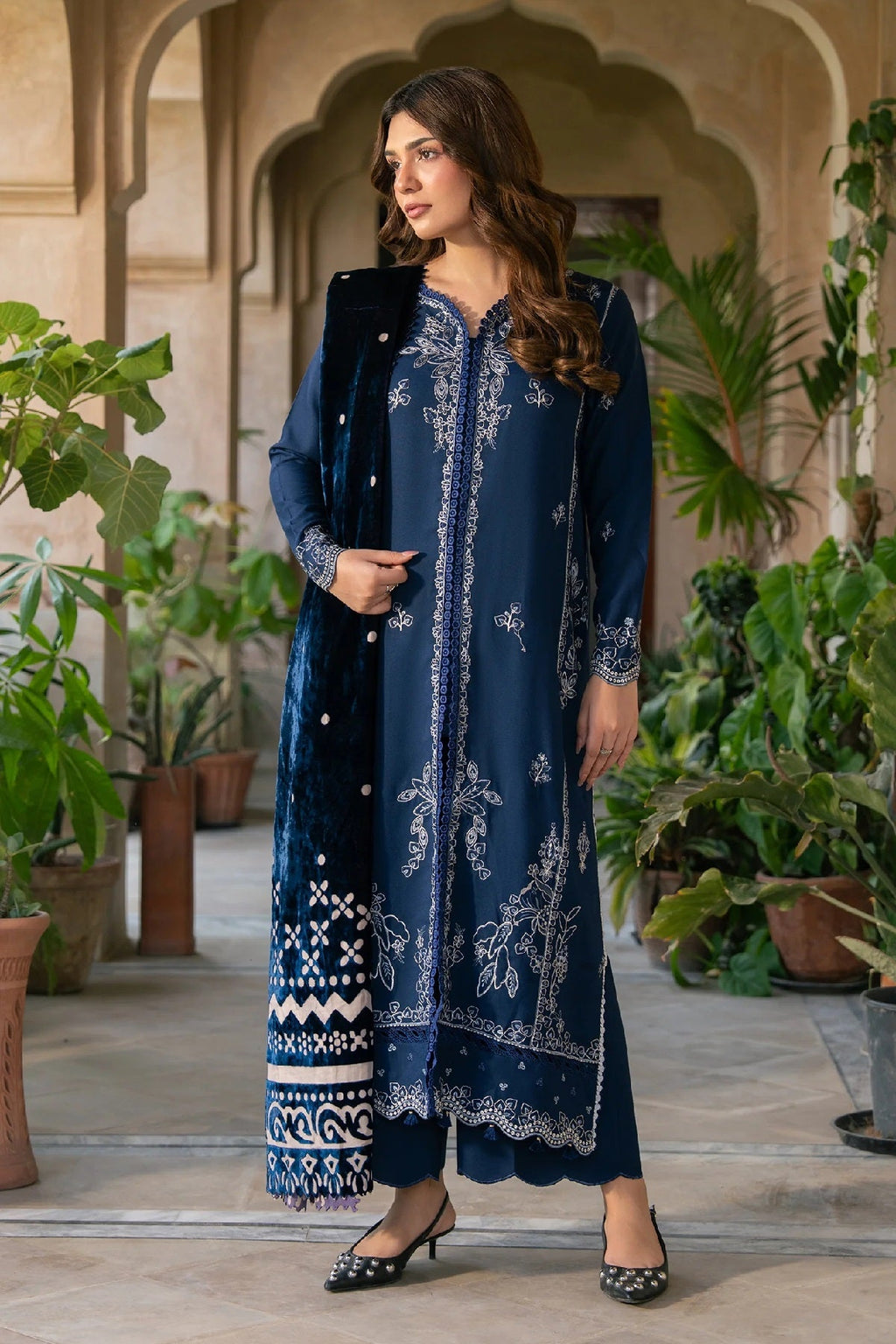 Raaya Plush Winter (Midnight Blue) – Raaya 3-piece unstitched suit