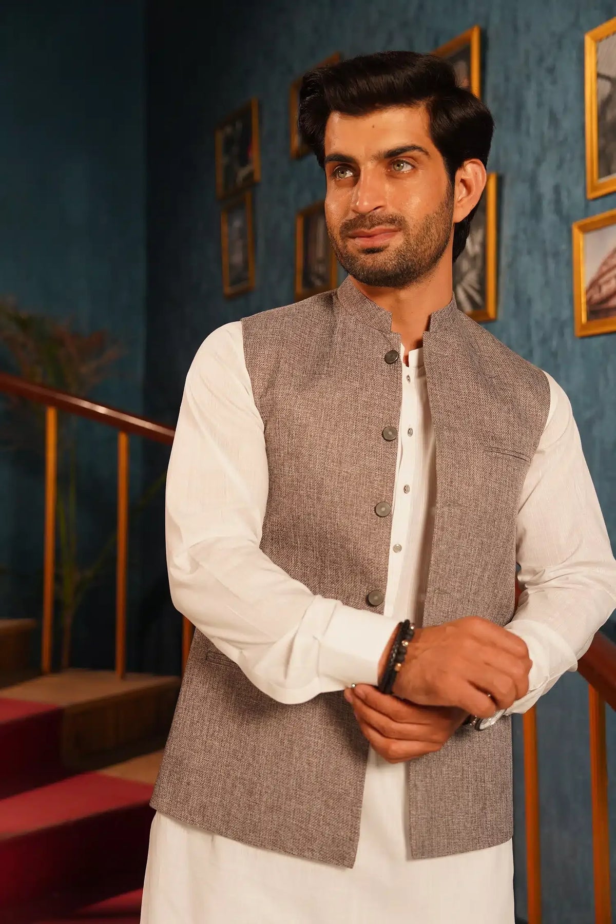 Beige Jute Waistcoat by Al Deebaj, photo 3