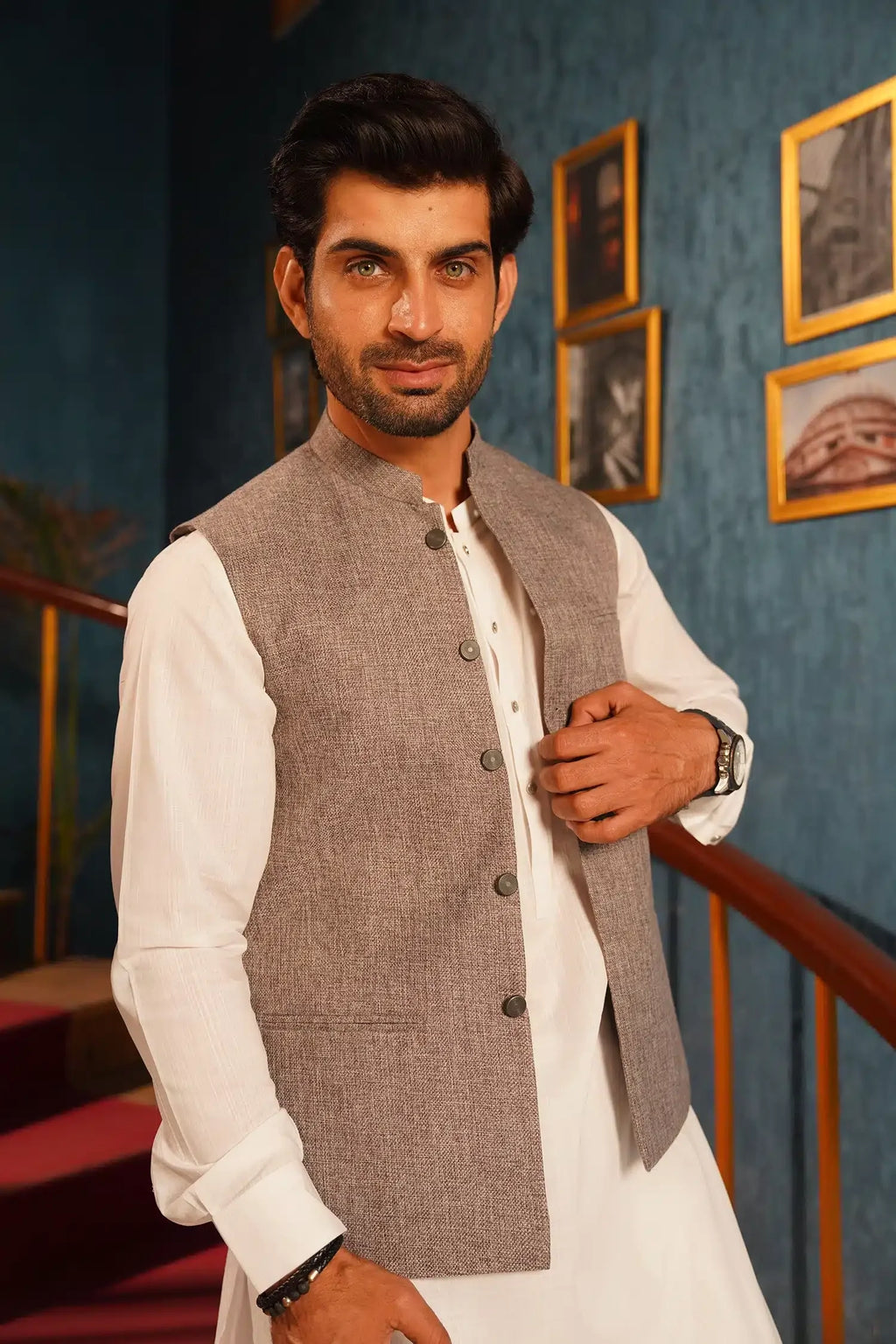 Beige Jute Waistcoat by Al Deebaj, photo 2