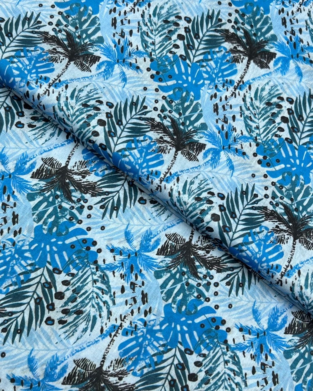Rang e Bahar Digital Print Lawn fabric
