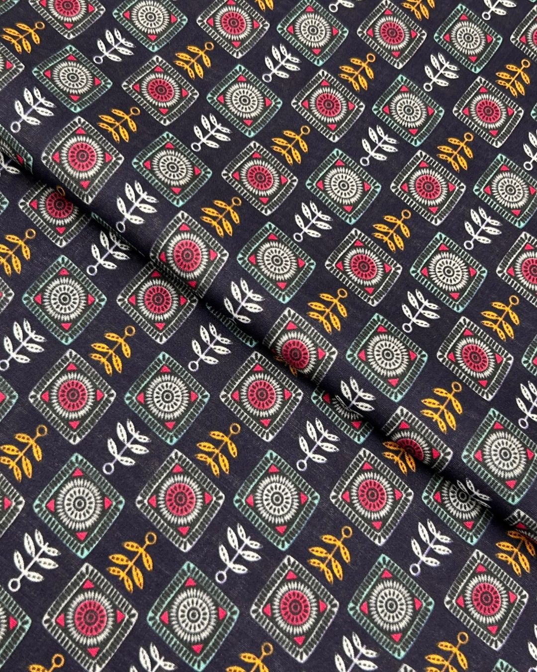Rang e Bahar Digital Print Lawn fabric