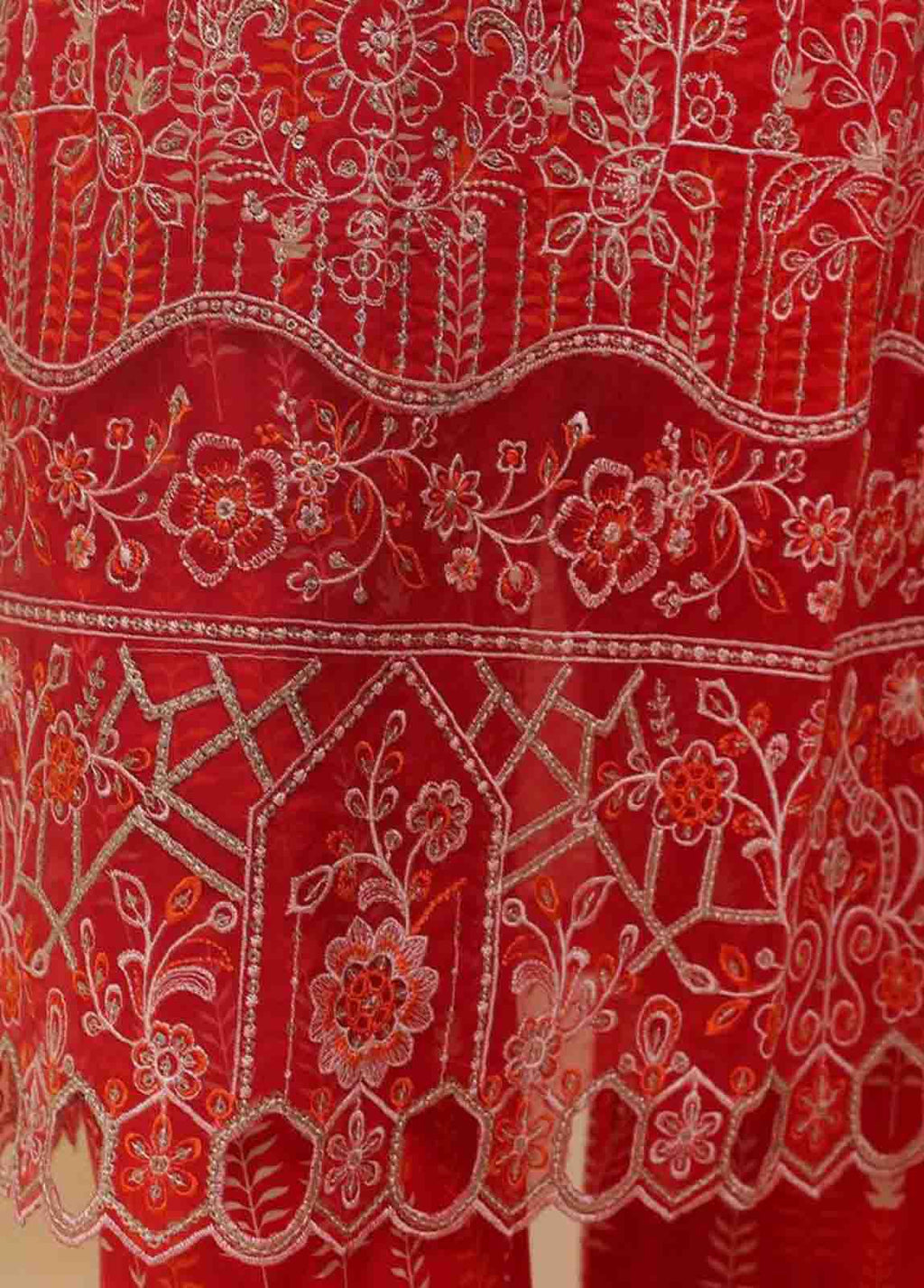 Embroidered Scarlet Red Lawn 3-Piece Stitched Suit by Bin Saeed, photo 3
