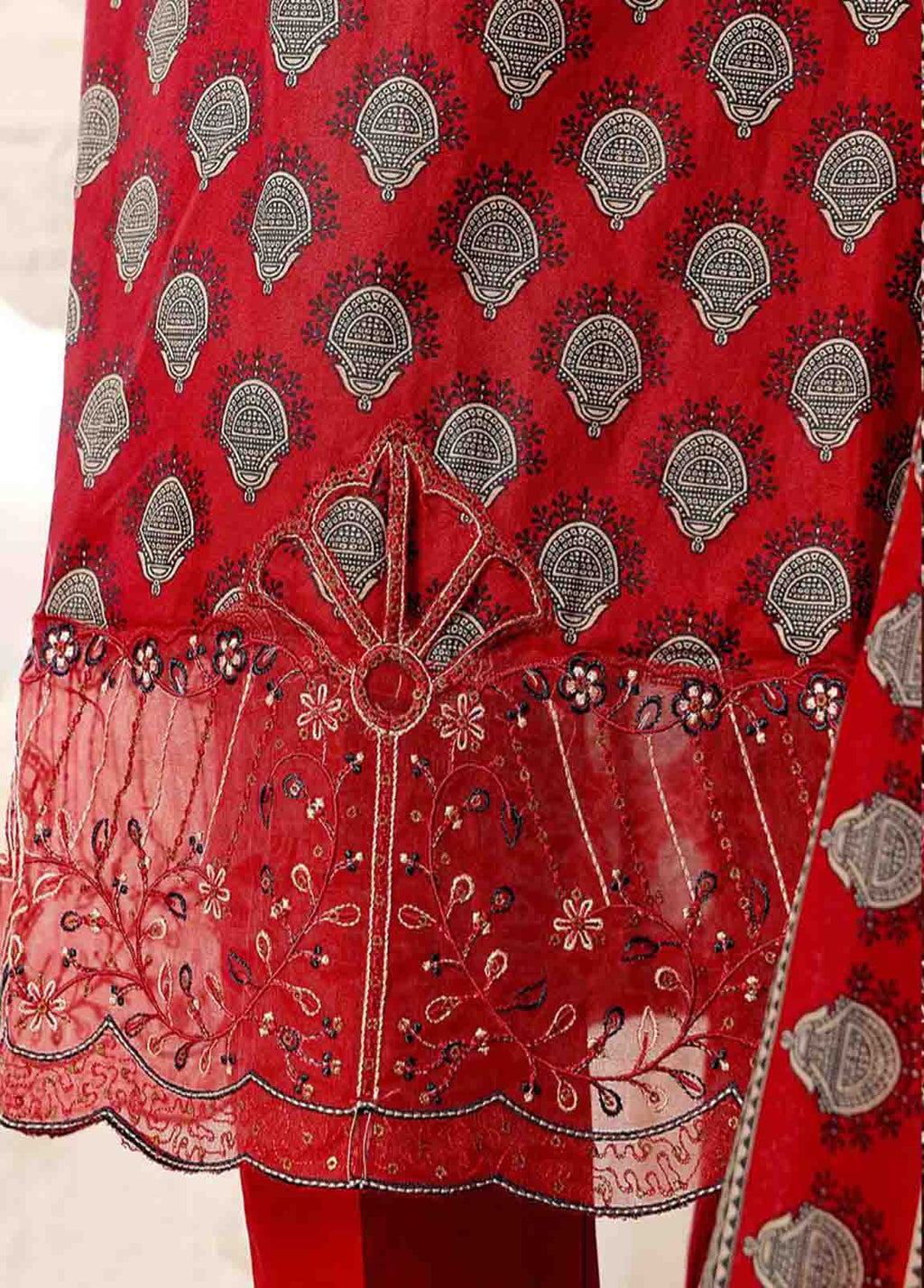 Embroidered Red Lawn 3-Piece Stitched Frock Suit by Bin Saeed, photo 3
