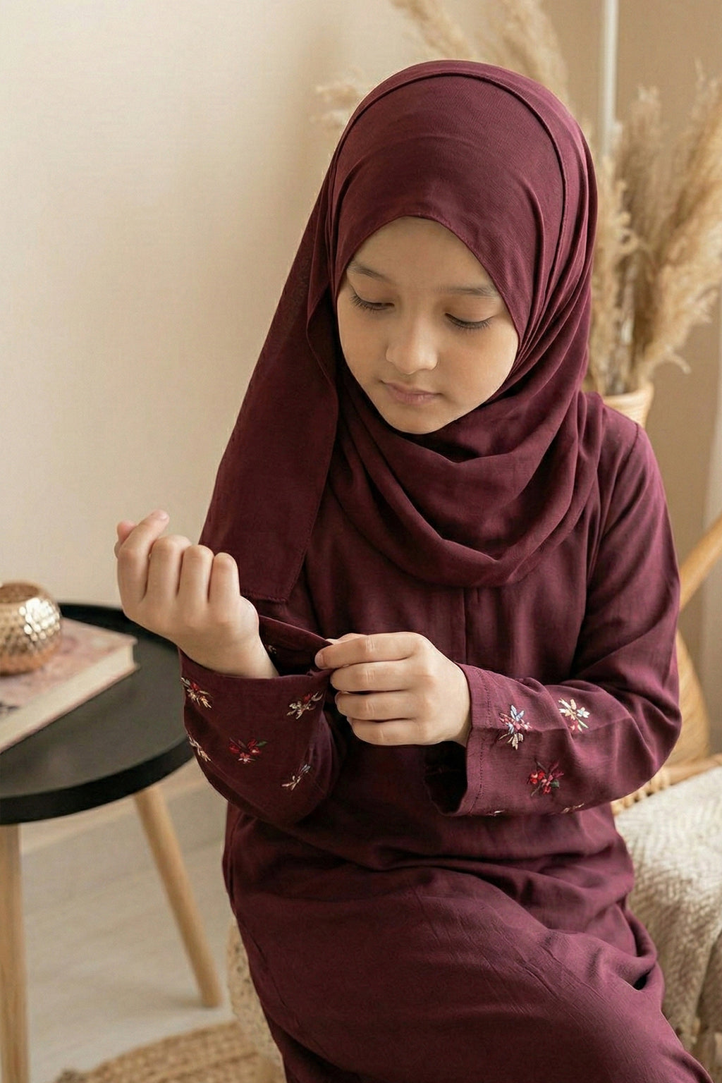Shiza Maroon Abaya by Al Deebaj, photo 3