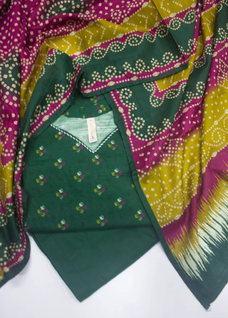 Printed Bottle Green Khaddar 3-Piece Stitched Suit by Bin Saeed