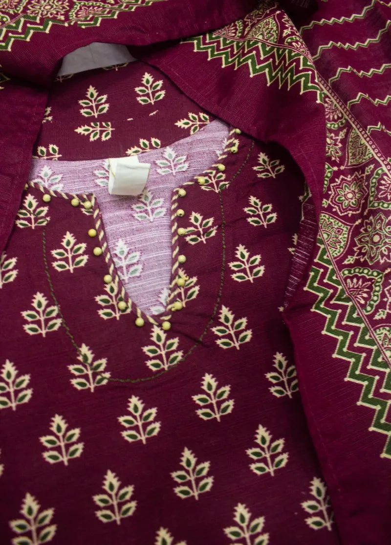 Printed Maroon Khaddar 3-Piece Stitched Suit by Bin Saeed, photo 2