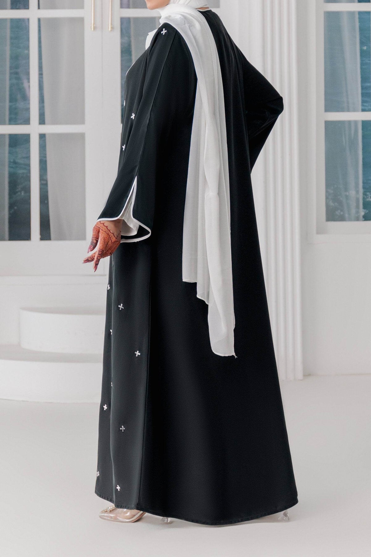 Warda Abaya by Al Deebaj, photo 3