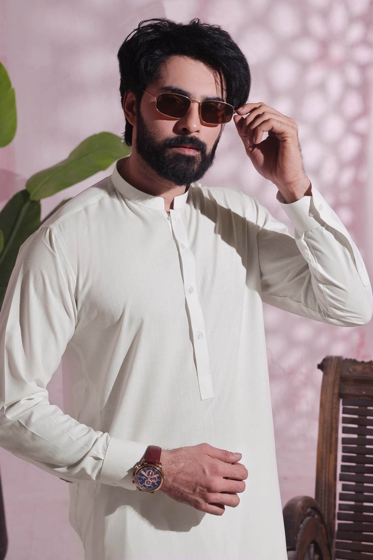 White Self Kurta Pajama by Al Deebaj, photo 3