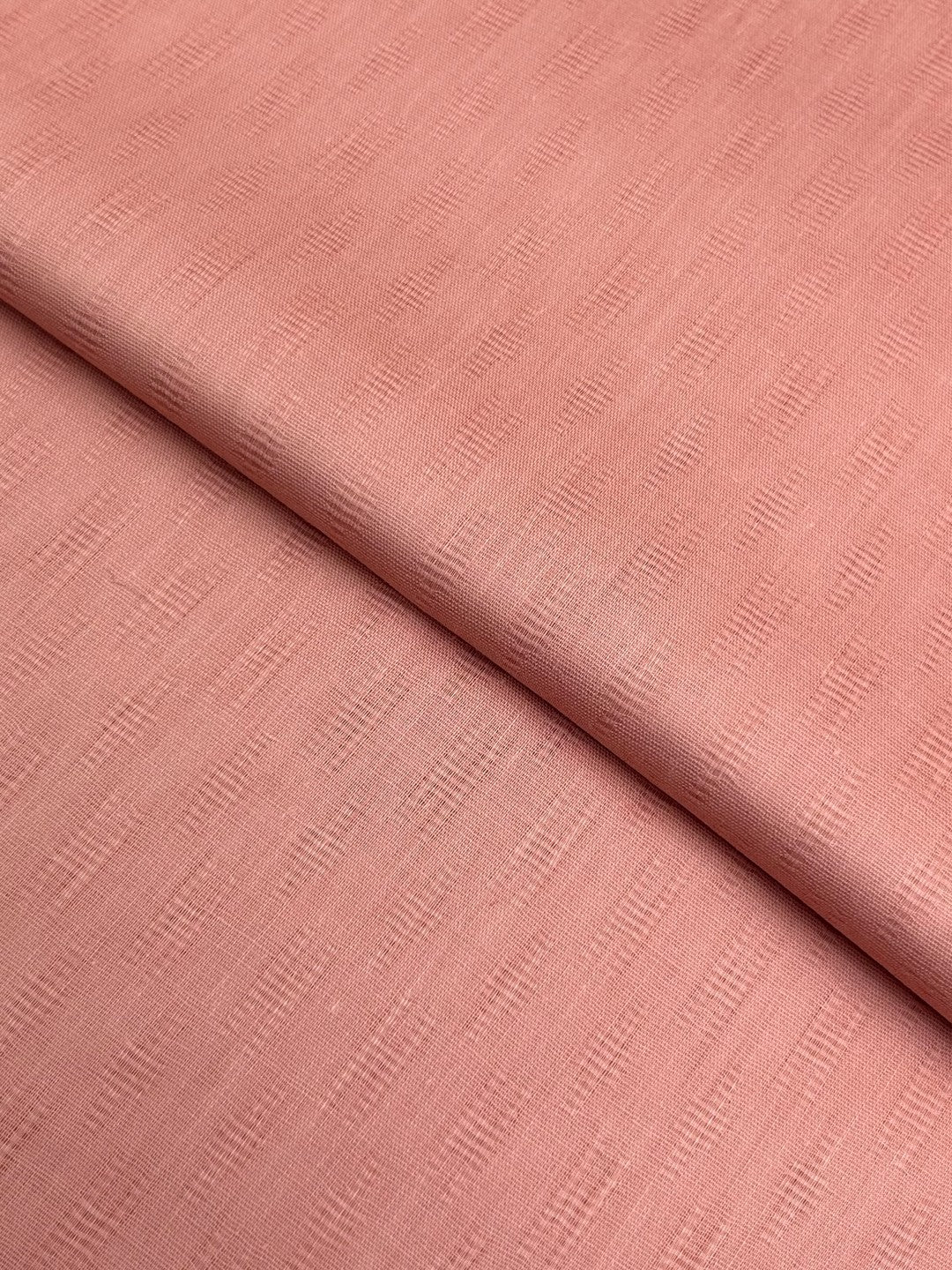 Jacquard Lawn – Pink fabric