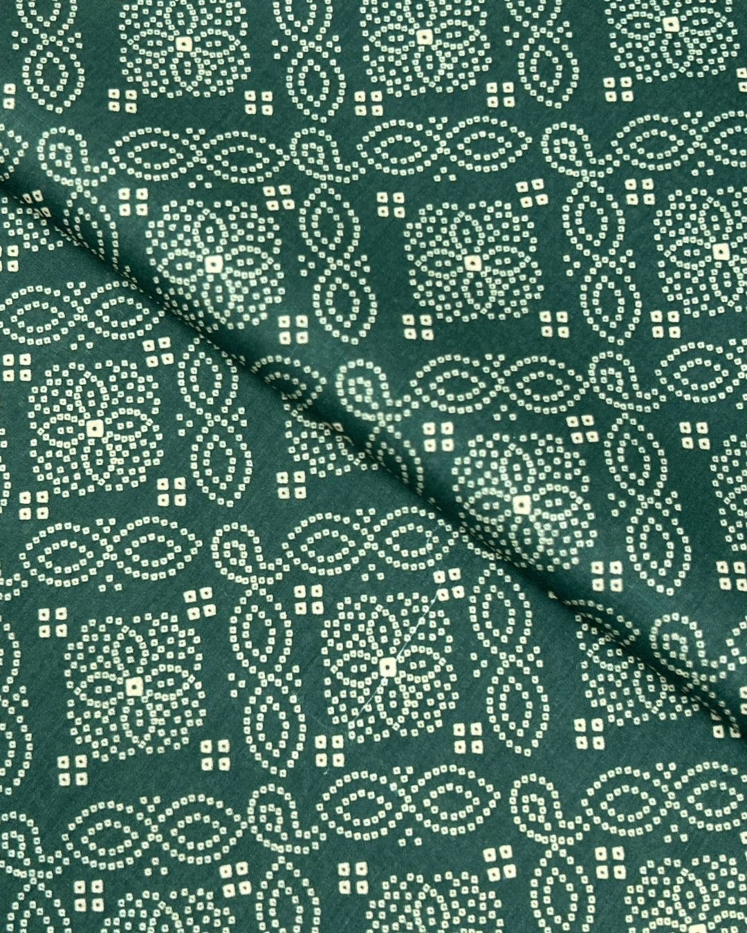 Chunri Digital Print Lawn fabric