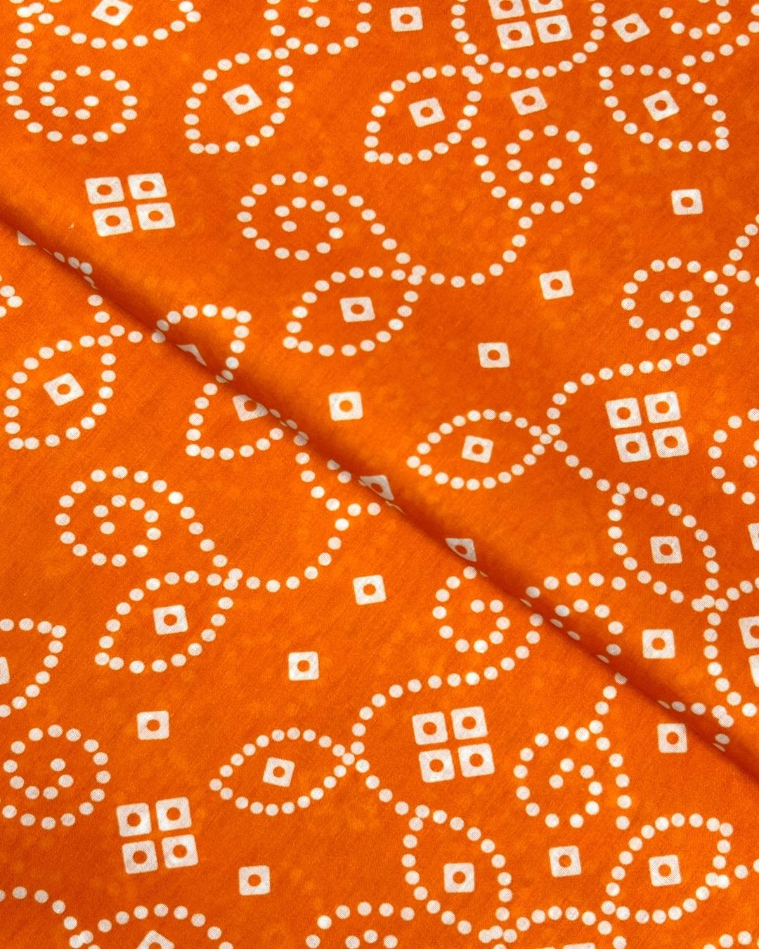 Chunri Digital Print Lawn (CHUNRI-S26-0047), digitally printed lawn fabric by the meter
