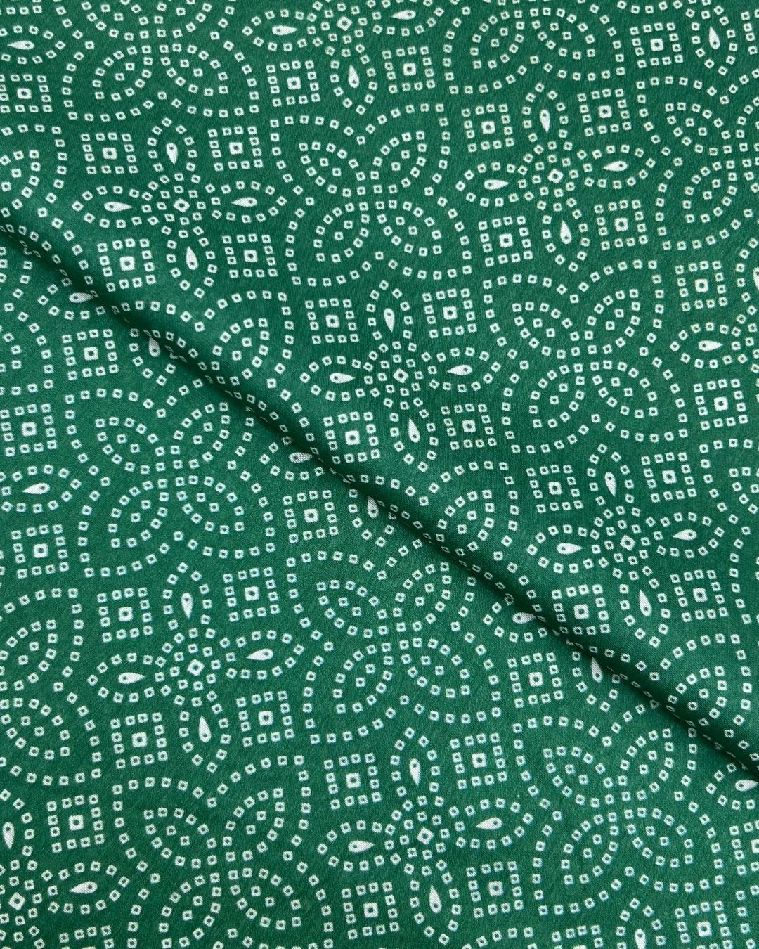 Chunri Digital Print Lawn fabric