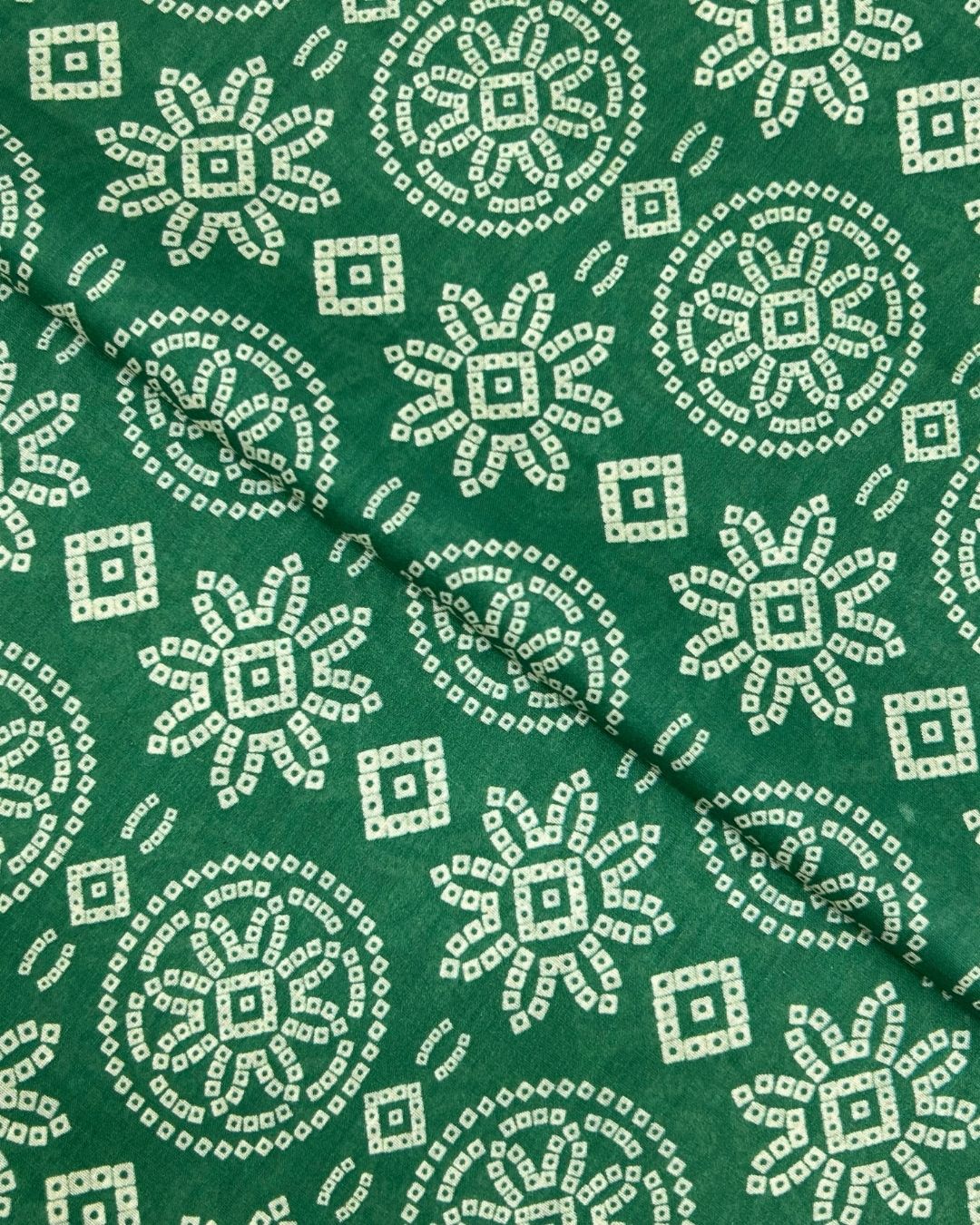 Chunri Digital Print Lawn (CHUNRI-S26-0086), digitally printed lawn fabric by the meter