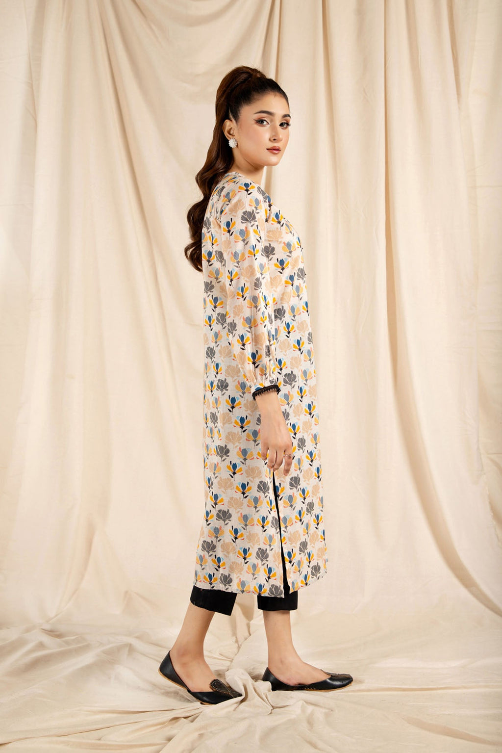 Printed Beige Lawn Pret Shirt by The Fabric Store, photo 3