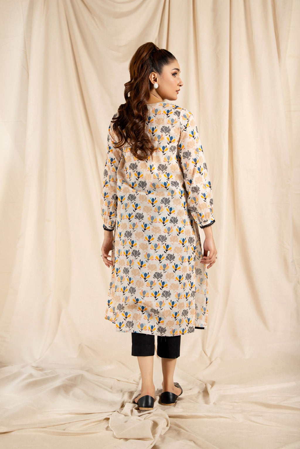 Printed Beige Lawn Pret Shirt by The Fabric Store, photo 4