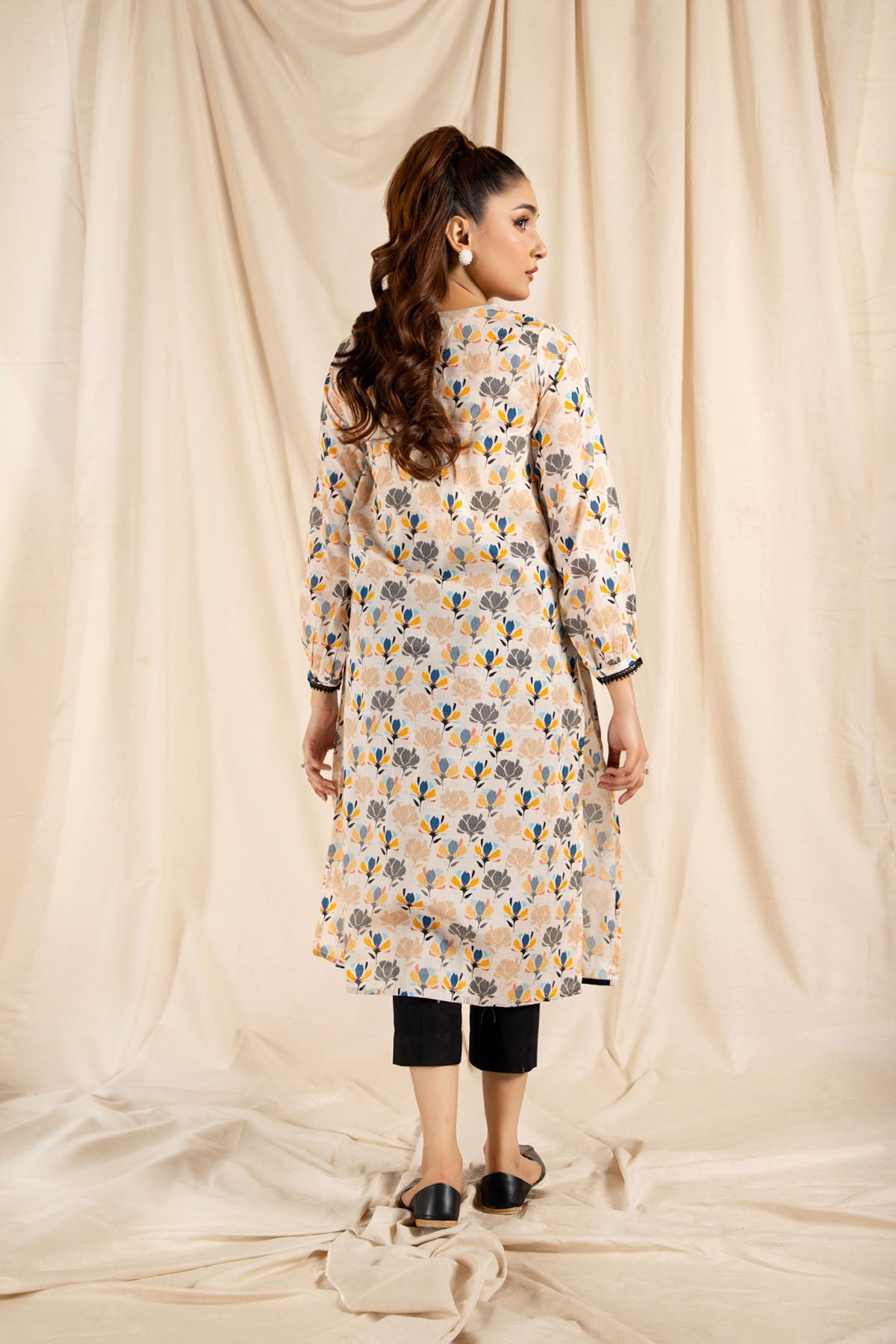 Printed Beige Lawn Pret Shirt by The Fabric Store, photo 4