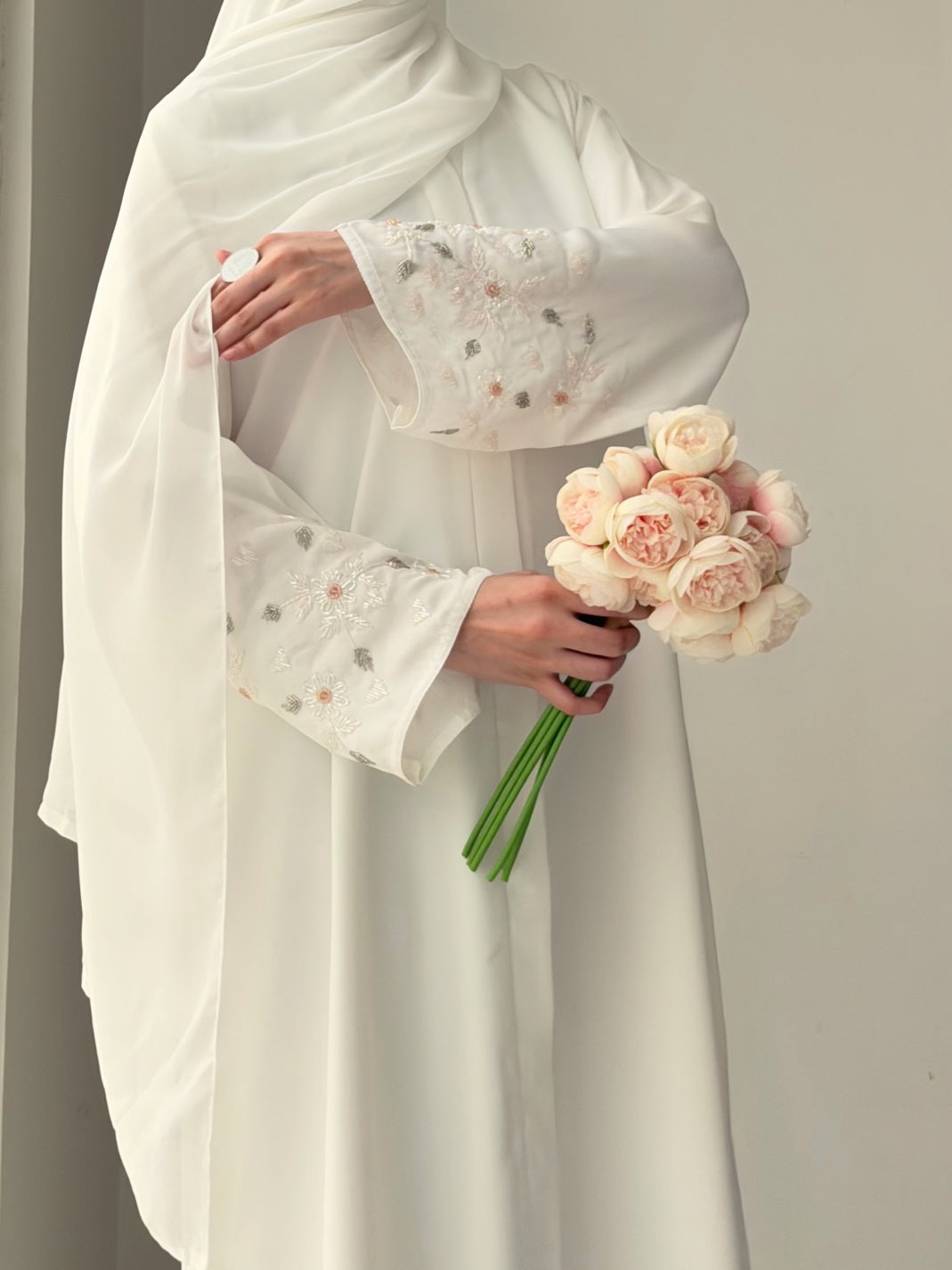 Rubab White Abaya by Al Deebaj, photo 3