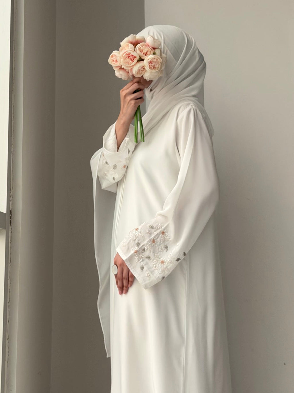 Rubab White Abaya by Al Deebaj, photo 4