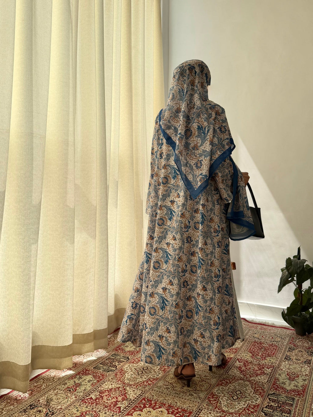 Porcelain Kimono Abaya by Al Deebaj, photo 5