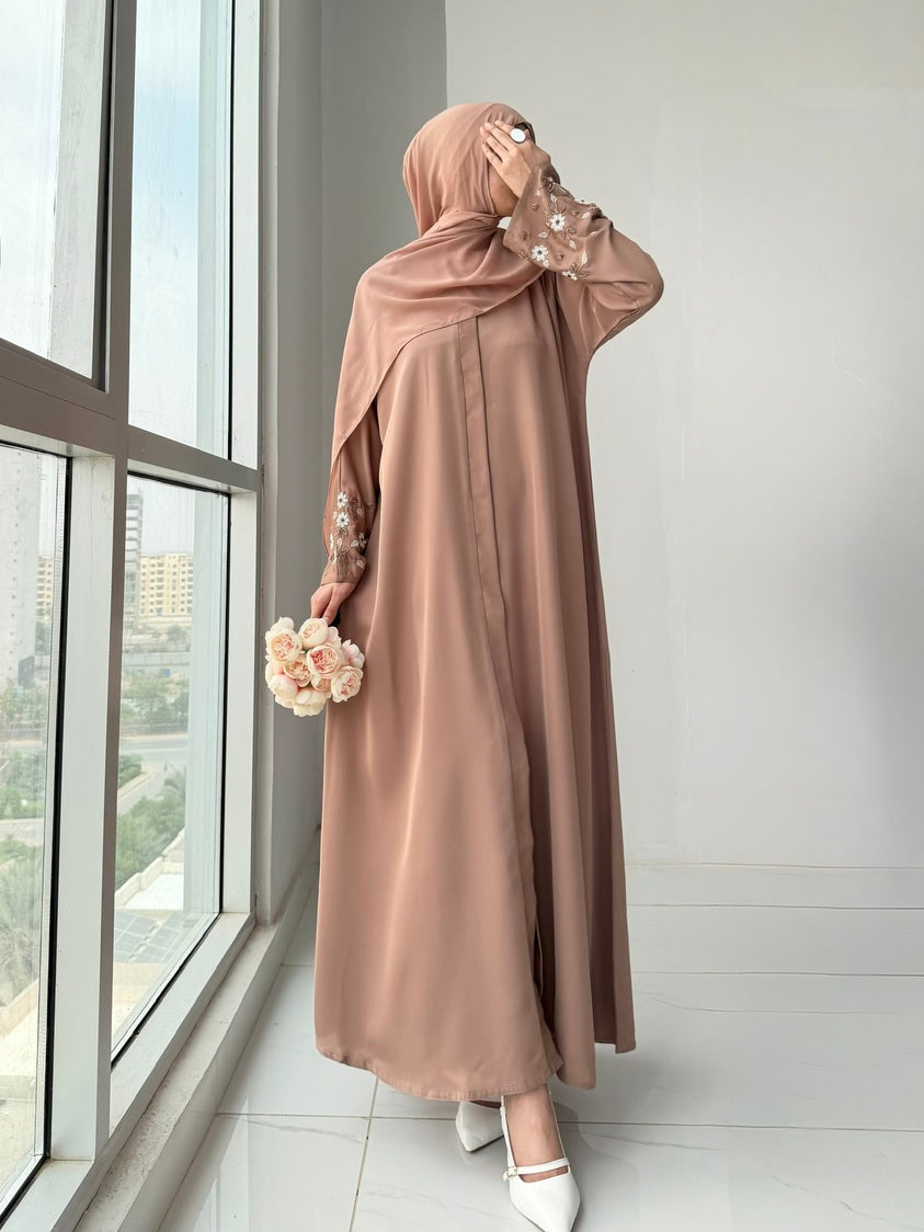 Rubab Beige Abaya by Al Deebaj, photo 4