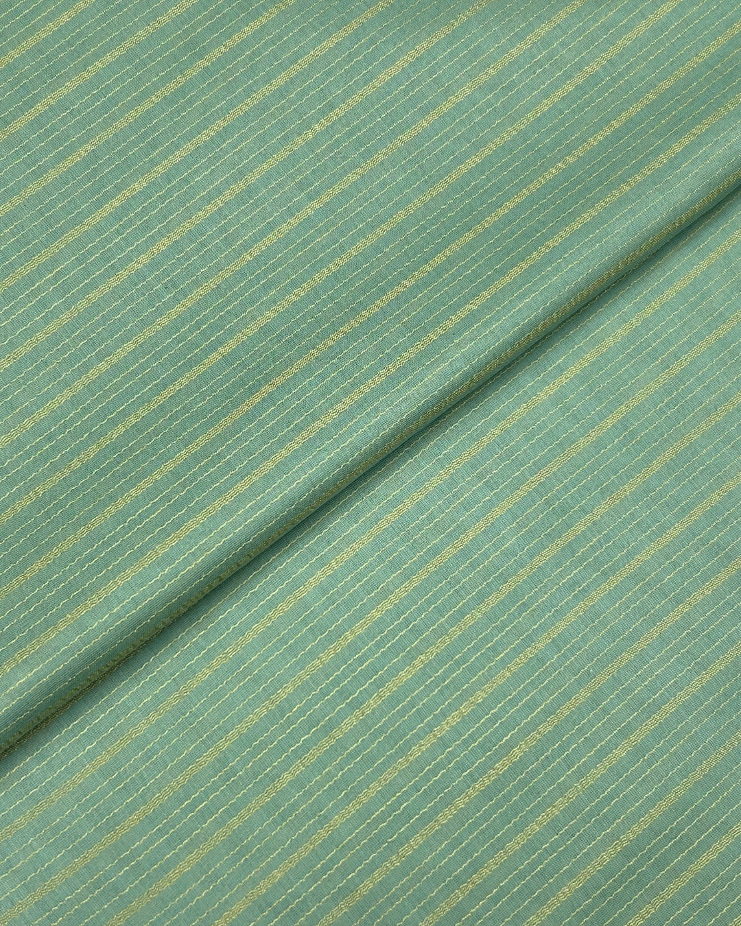 Maisuri Lawn – Green fabric