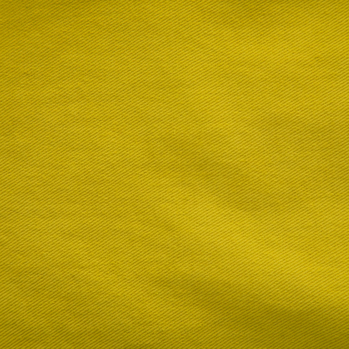 Mustard cambric fabric – close-up