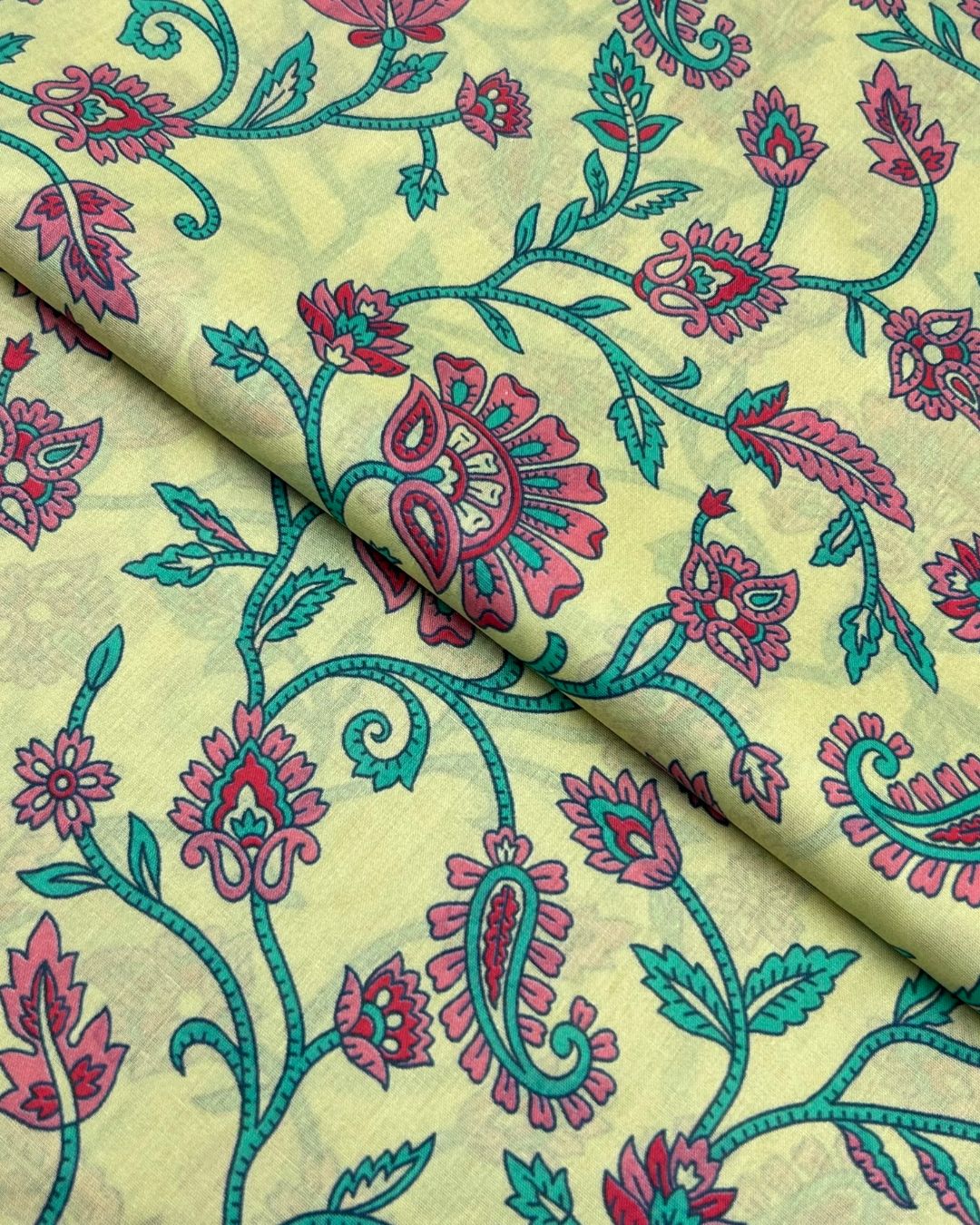 Rang e Bahar Digital Print Lawn fabric